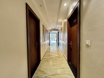 sr palace