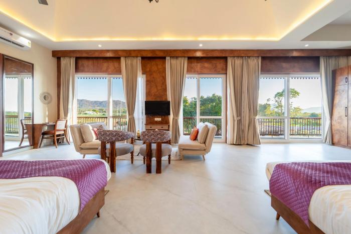 geeta bagh luxury private pool villa in pushkar