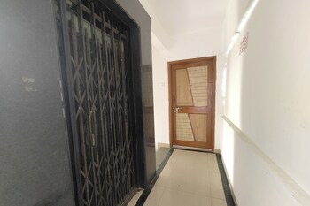 Sairam Executive,,3 star