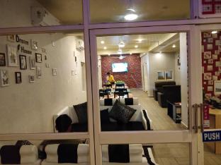 geet guest house