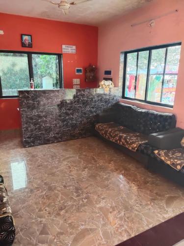 Kadaiya House,,5 star