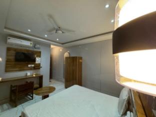 nurem hotel and resort