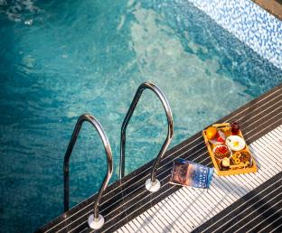 luxuria varanasi by moustache