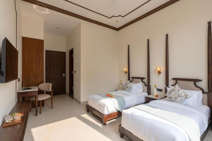luxuria varanasi by moustache