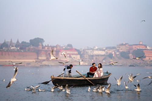 luxuria varanasi by moustache
