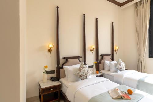 luxuria varanasi by moustache