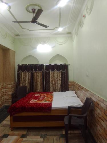 maa annapurna grand guests house