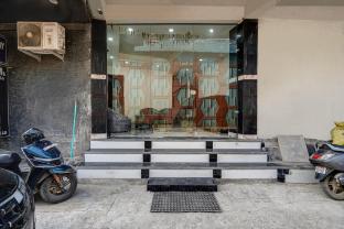 hotel s r stay near igi delhi airport