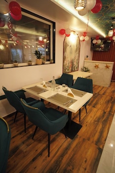 hotel tattva varanasi
