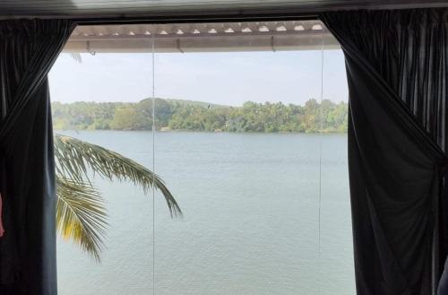 Aghanashini River Retreats,,5 star