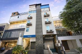 via anand mukesh residency