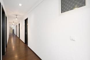 via anand mukesh residency