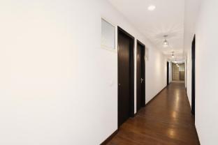 via anand mukesh residency