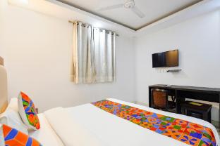 via anand mukesh residency