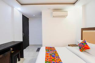 via anand mukesh residency