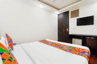 via anand mukesh residency