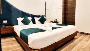 hotel 7 heaven