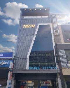 hotel 7 heaven