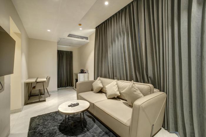 staybird capital business hotel