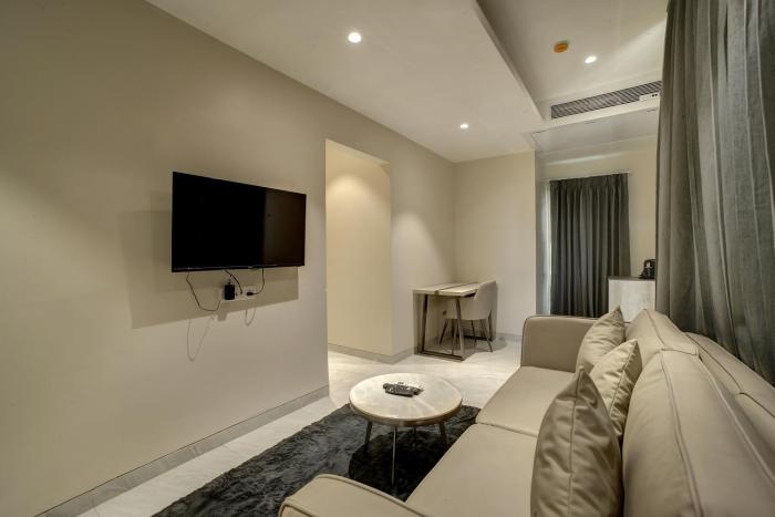 staybird capital business hotel