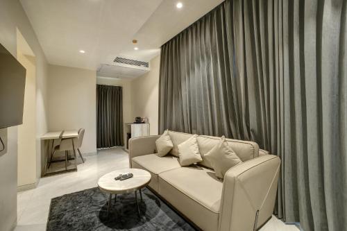 staybird capital business hotel