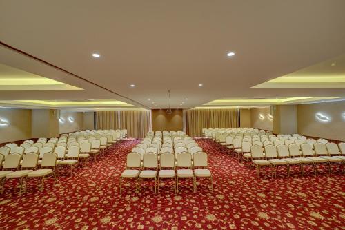 staybird capital business hotel