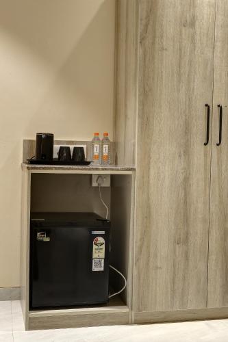 staybird capital business hotel magarpatta city