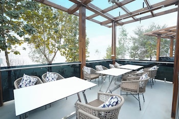 odhni dam resort