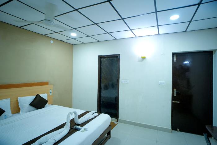 raajnest service apartments