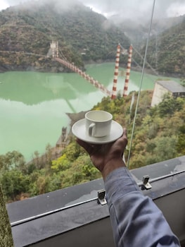 Selfie Point Hotel & Restaurant Cafe,,3 star