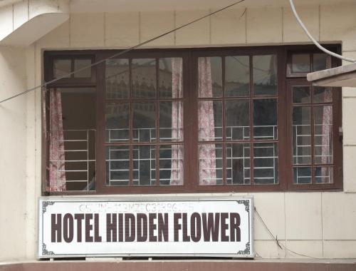 os hotel hidden flower