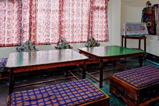 os hotel hidden flower