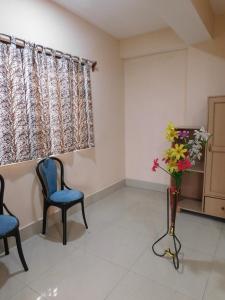 os hotel hidden flower