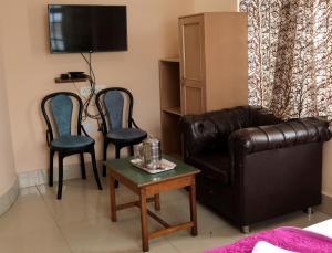 os hotel hidden flower