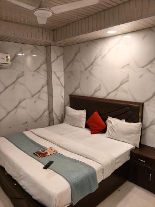 hotel dwarka inn