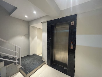 the samsara hotel by zookstay