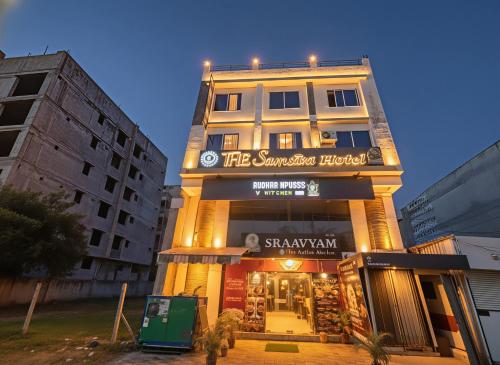 the samsara hotel by zookstay