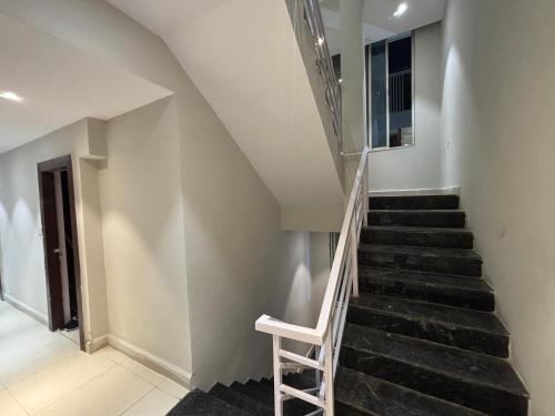 the samsara hotel by zookstay