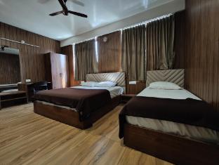 Grand Sapphire ,,2 star