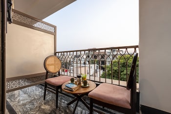 saltstayz residences sector 45