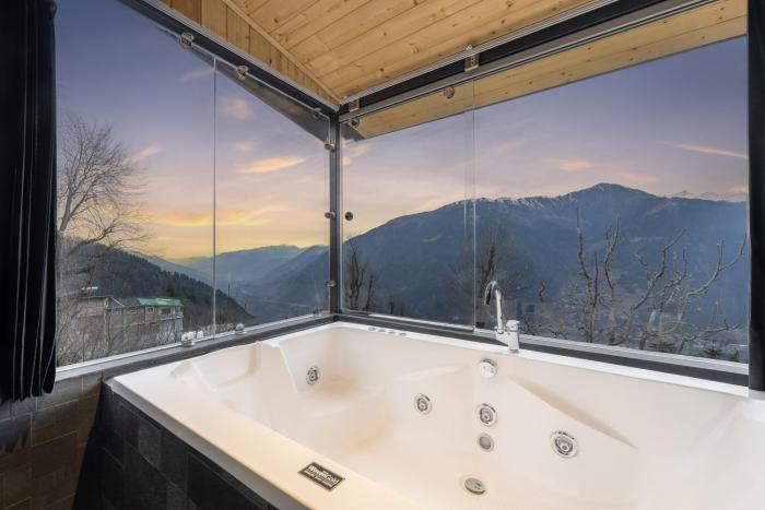 echor himalayan sky cabins sethan manali