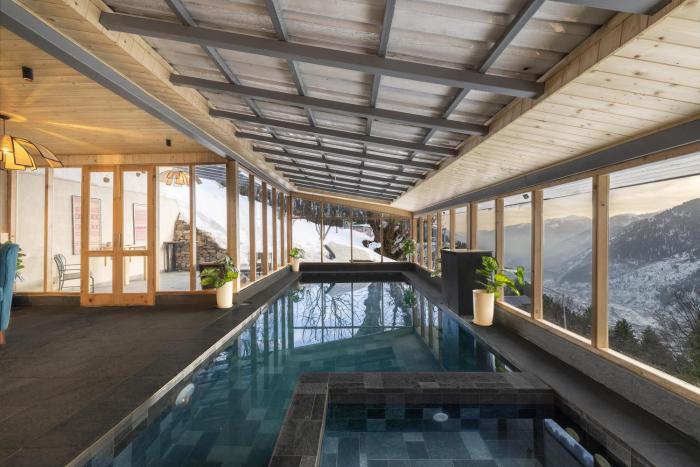 echor himalayan sky cabins sethan manali