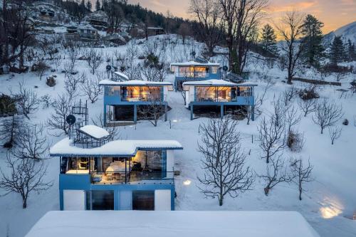 echor himalayan sky cabins sethan manali