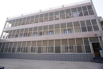 Omji Ashram- Pyare Mohan Dham,,3 star