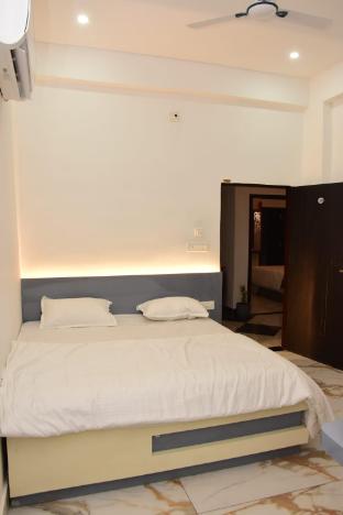 hotel maa karni darbar