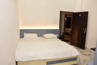 hotel maa karni darbar