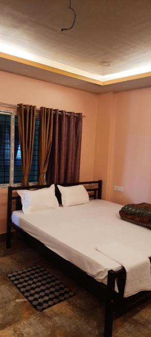 Risa Palace,,2 star