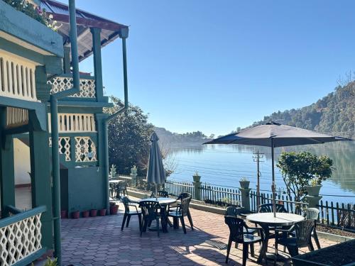 the grand hotel nainital
