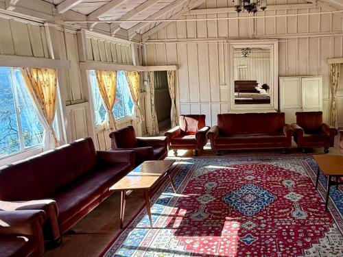 the grand hotel nainital