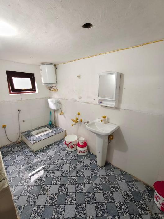 flora and fauna guest house pahalgam